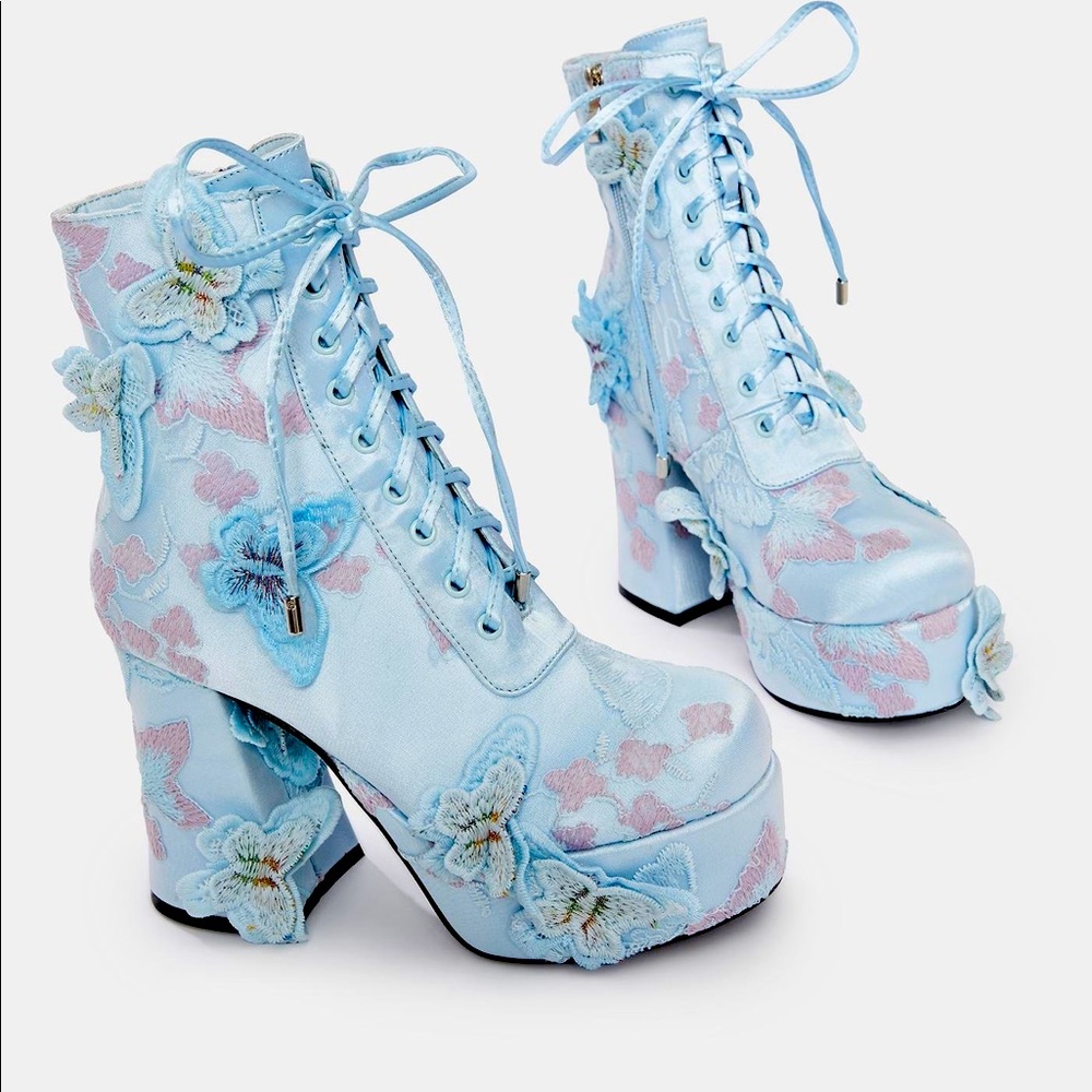 TAKE ME AWAY BUTTERFLY PLATFORM BOOTS
